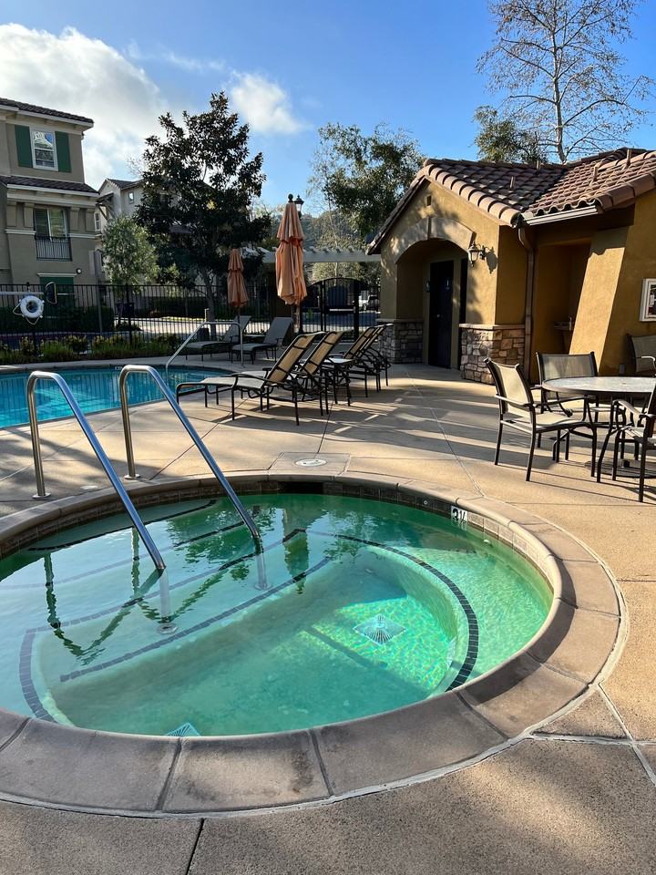 1375 Dolomite Way - Photo 3 of 13