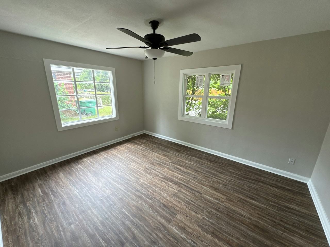 704 Covington Avenue - Photo 3 of 10