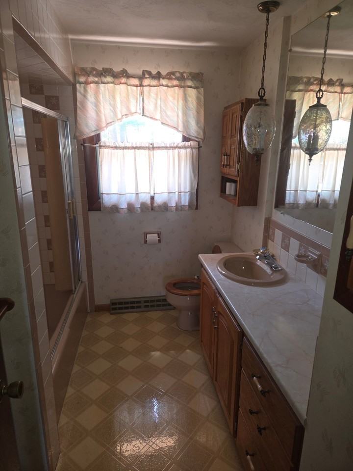 28 Burt St - Photo 7 of 7