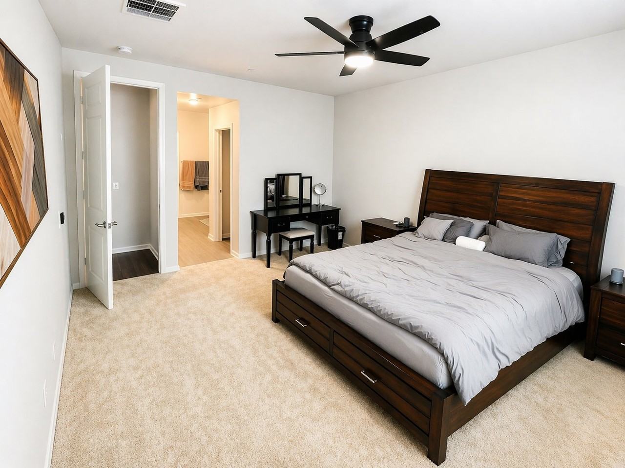 2030 Boxwood St - Photo 5 of 12