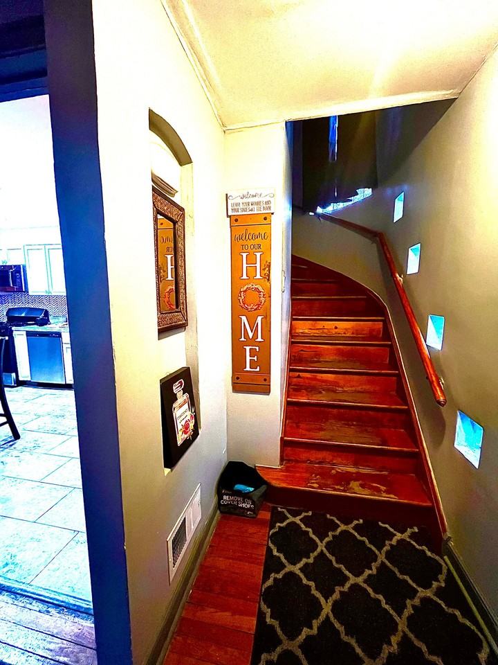 9000 S Wabash Ave - Photo 5 of 20