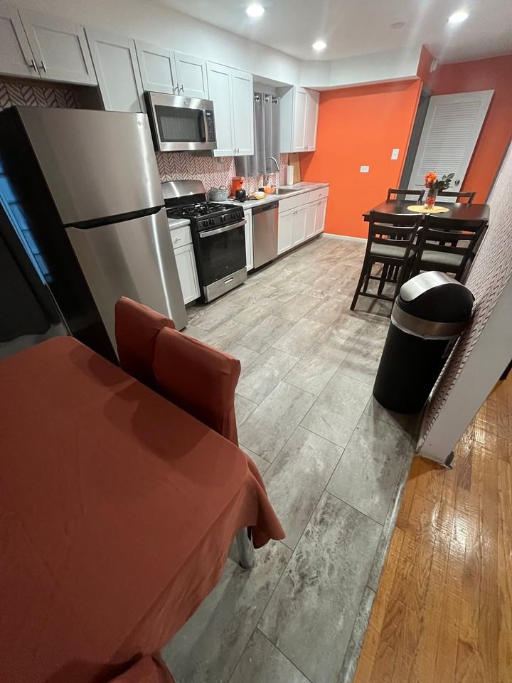 9000 S Wabash Ave - Photo 6 of 20