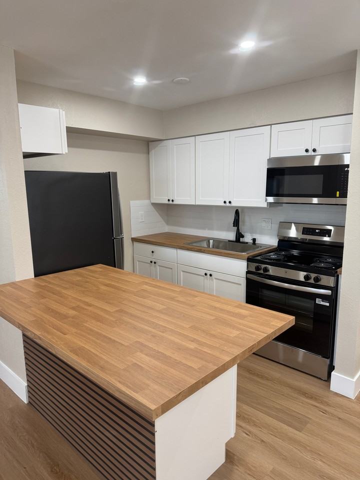 2267 Nw 52nd Ct #2267 - Photo 2 of 13