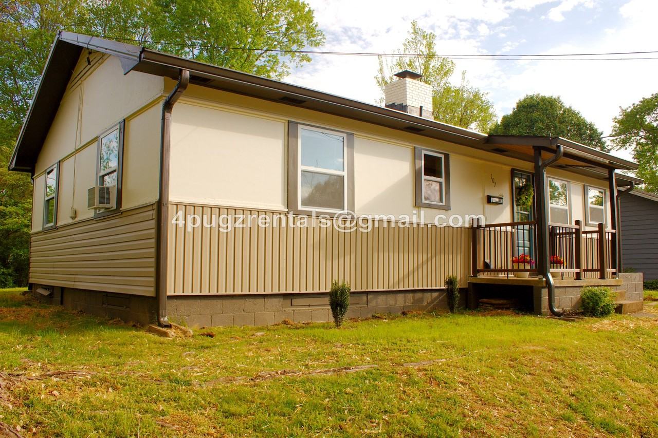 107 W Newcomb Rd - Photo 2 of 13