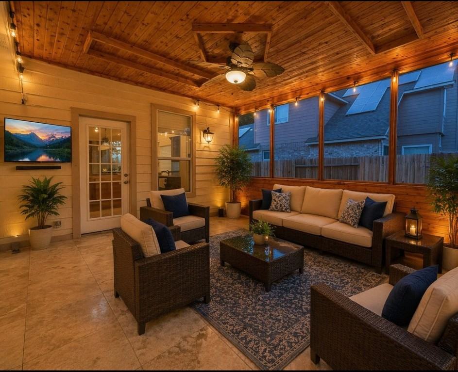 3035 Fall Crest Dr - Photo 5 of 20