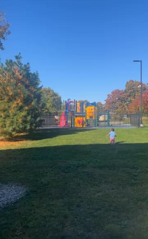 35 Sheridan St #1 - Photo 7 of 10