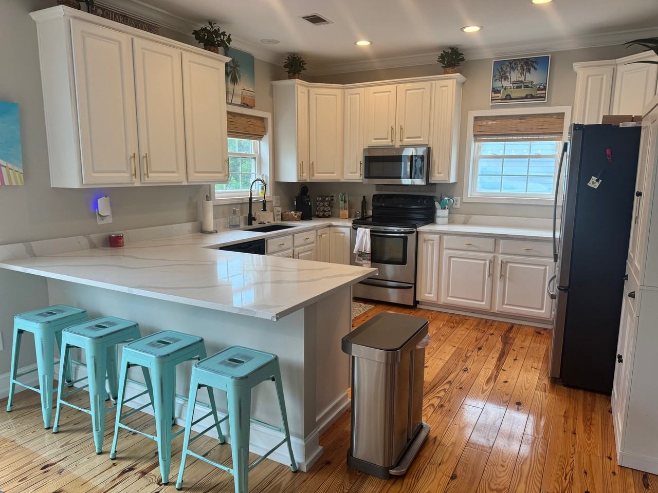 4258 Jacobs Point Ct - Photo 2 of 10