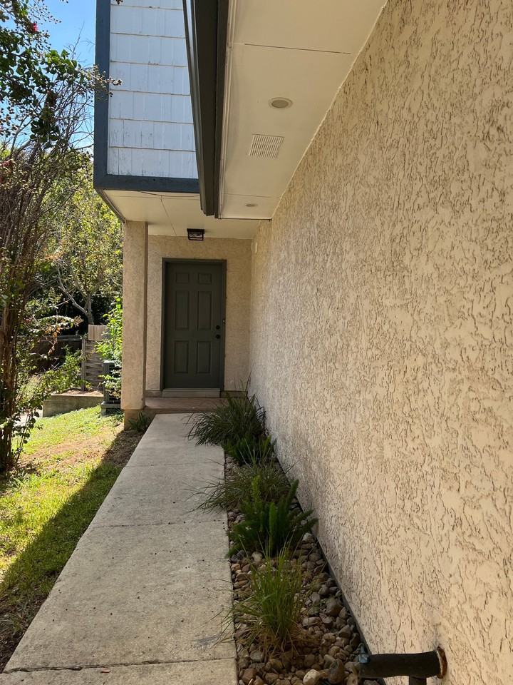 12132 Vista Nogal St #12132 - Photo 2 of 16