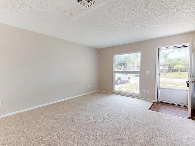 6137 Rocky Trl - Photo 3 of 18