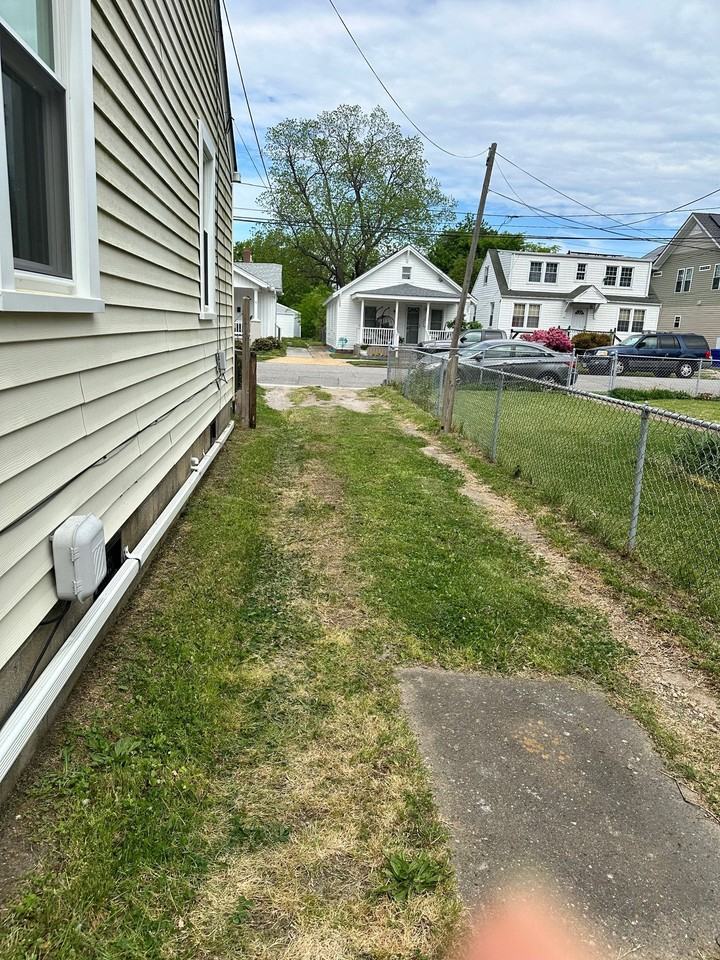 9324 Phillip Ave #9324 - Photo 5 of 20