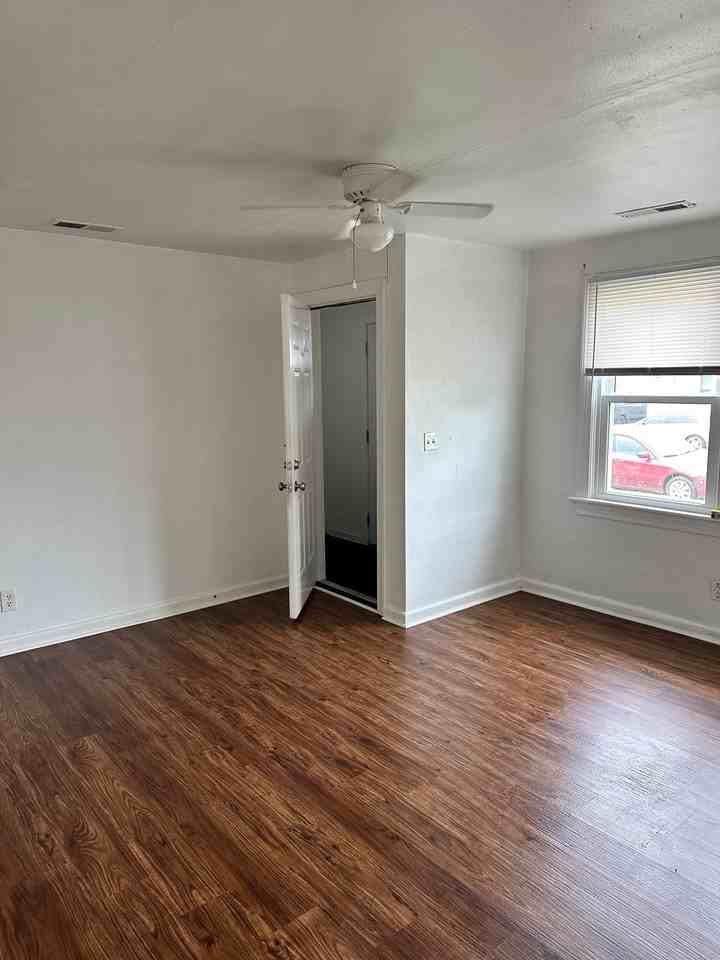 9324 Phillip Ave #9324 - Photo 6 of 20