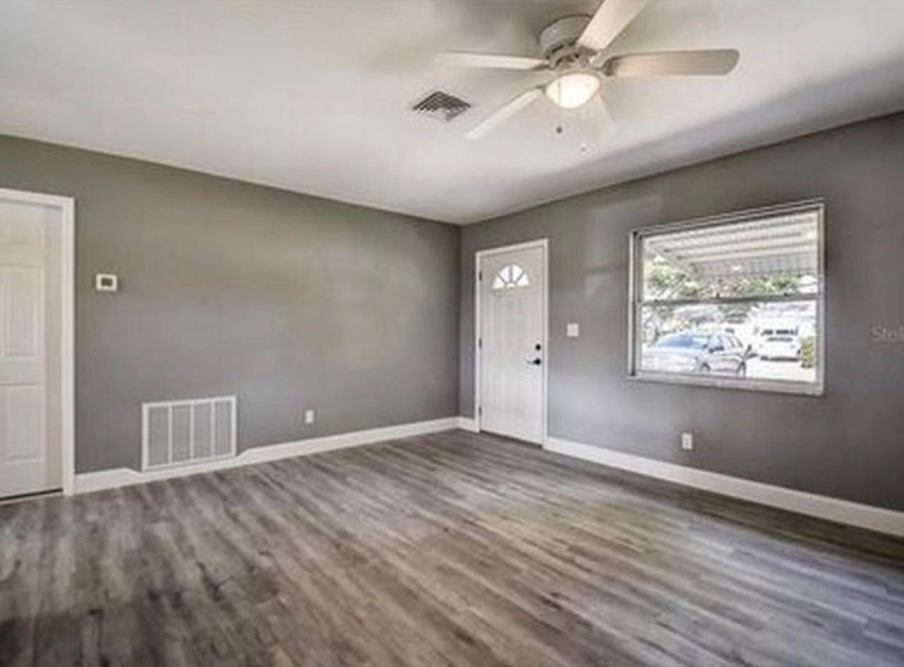 6418 43rd Ave N - Photo 3 of 10