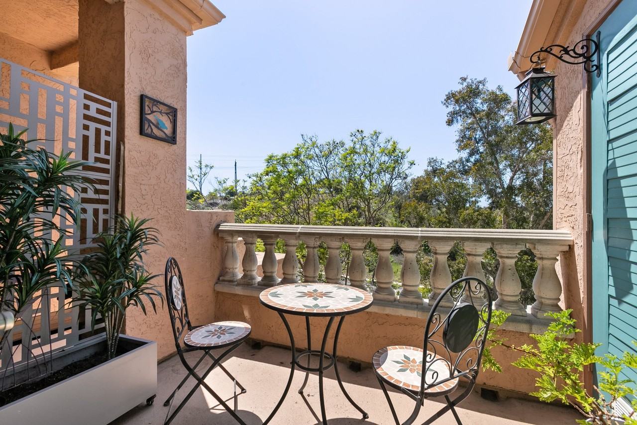 3531 Cameo Dr #101 - Photo 3 of 19