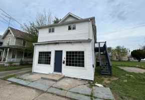 featured image of 8 N 8th St #1