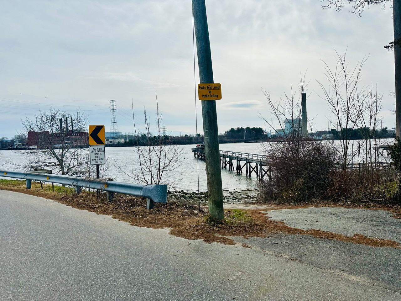 288A Pleasant St #A - Photo 2 of 19