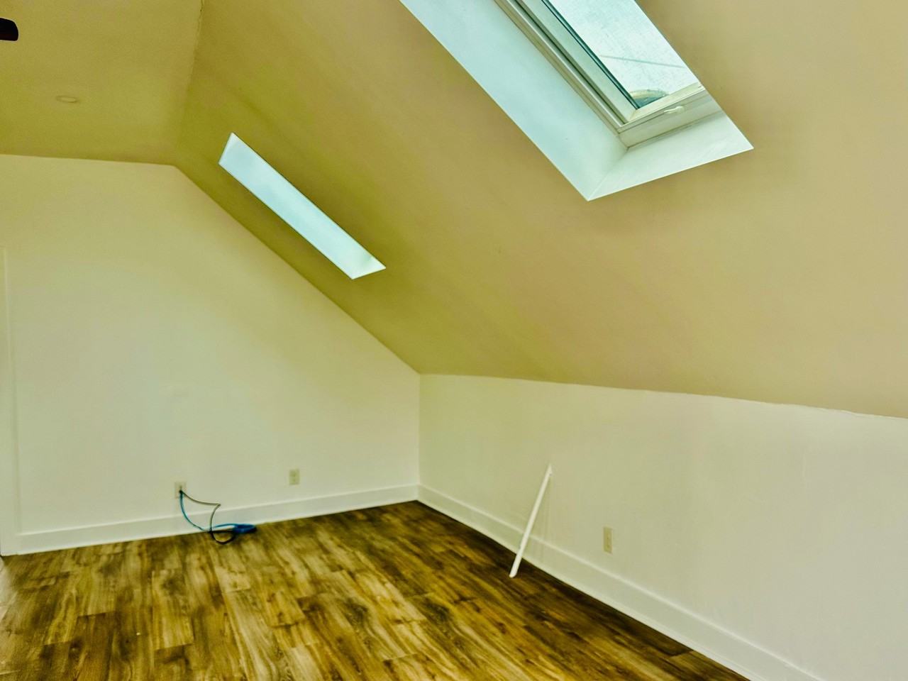 288A Pleasant St #A - Photo 5 of 19