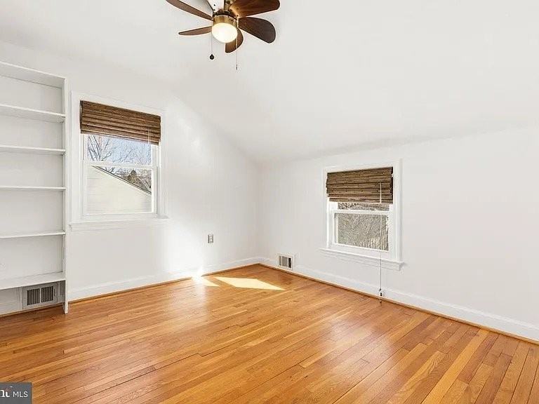 117 Lynnmoor Dr - Photo 5 of 12