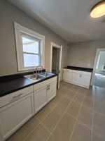 featured image of 210 1/2 Adams Ave