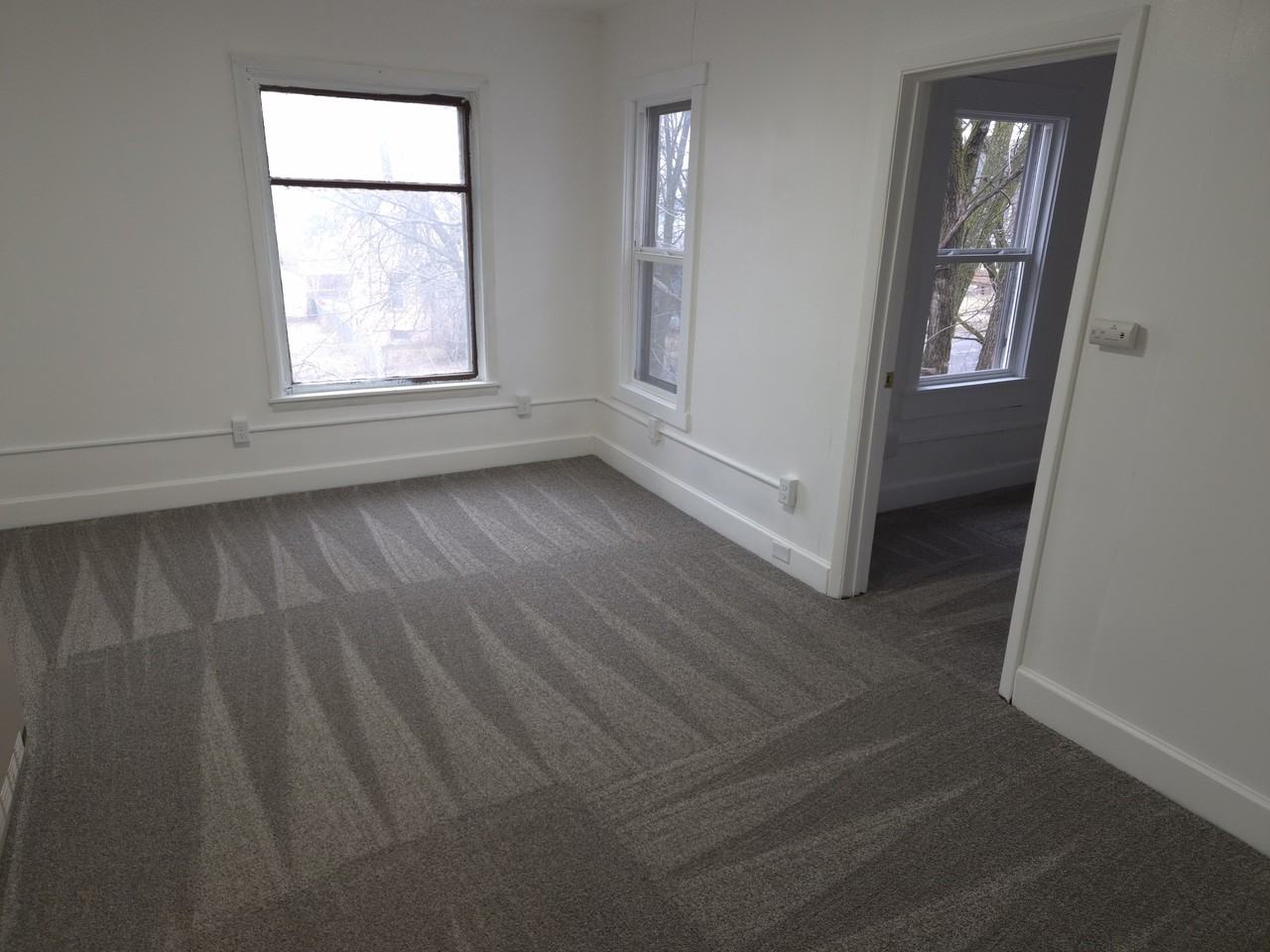 212 1/2 Adams Ave #212-1-2 - Photo 7 of 9