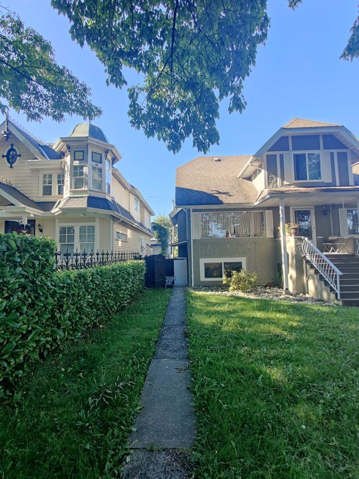 W 15th Ave & Oak St - Photo 4 of 4