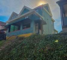 featured image of 346 E 12th Ave