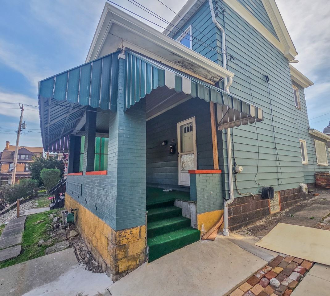 346 East 12th Avenue - Photo 3 of 38