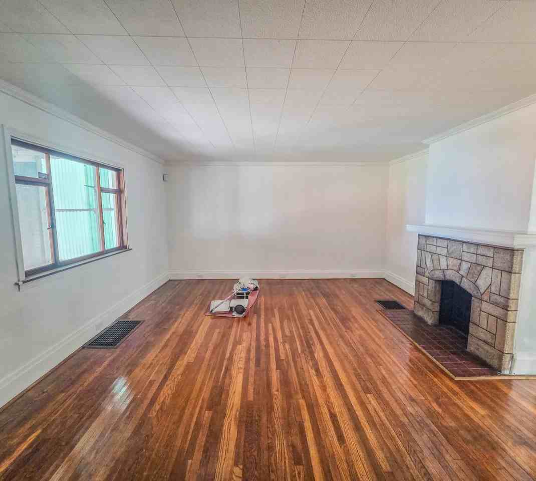 346 East 12th Avenue - Photo 7 of 38