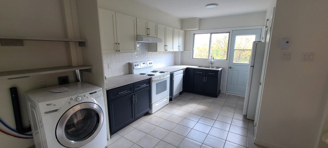 86 Promenade Ronald - Photo 3 of 21