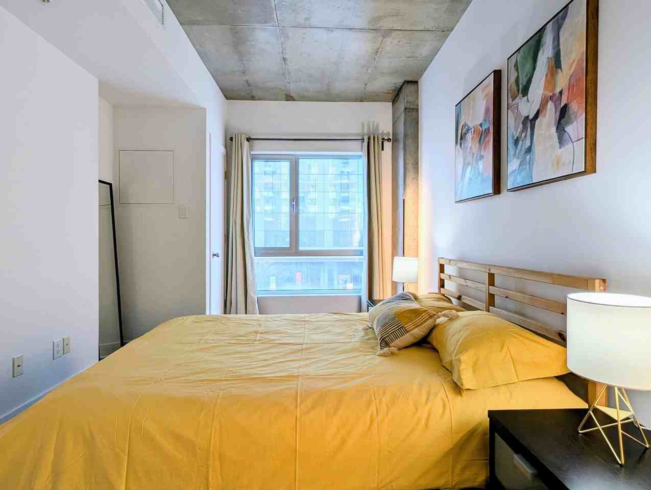1150 Rue Saint-Denis - Photo 6 of 30