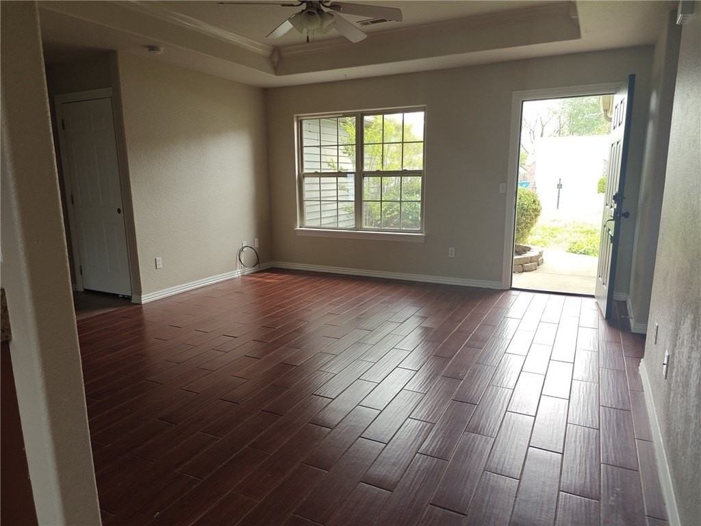 5302 Sw Monaco Ln - Photo 4 of 18