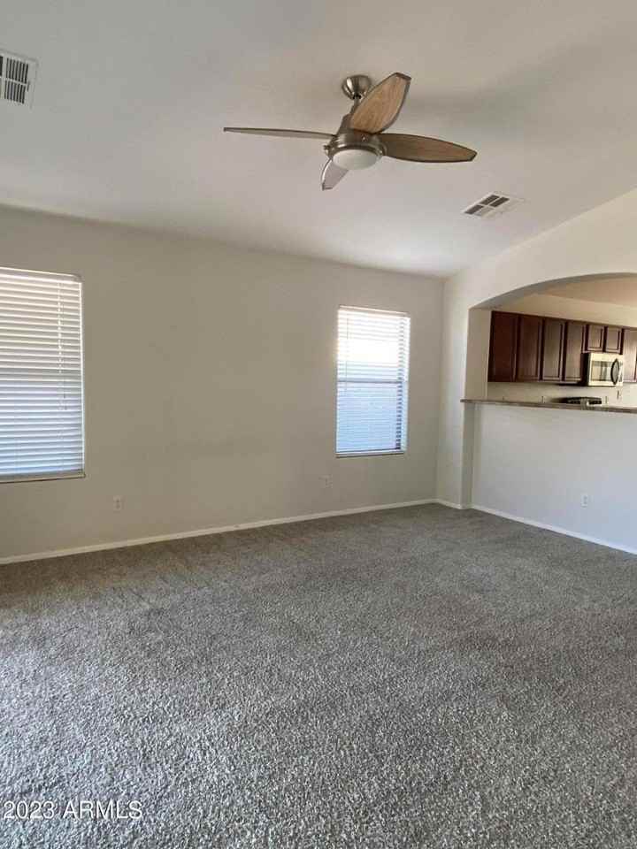 45462 W Tulip Ln - Photo 6 of 14