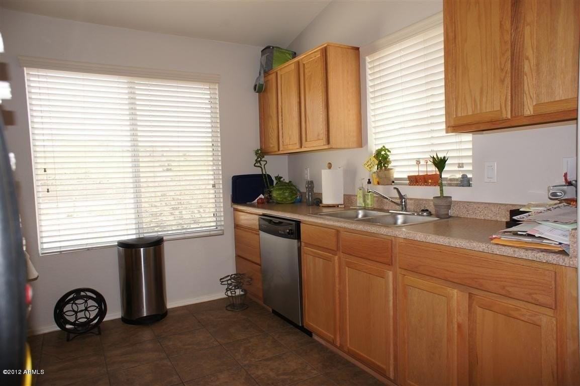 16842 S 23rd St - Photo 6 of 7