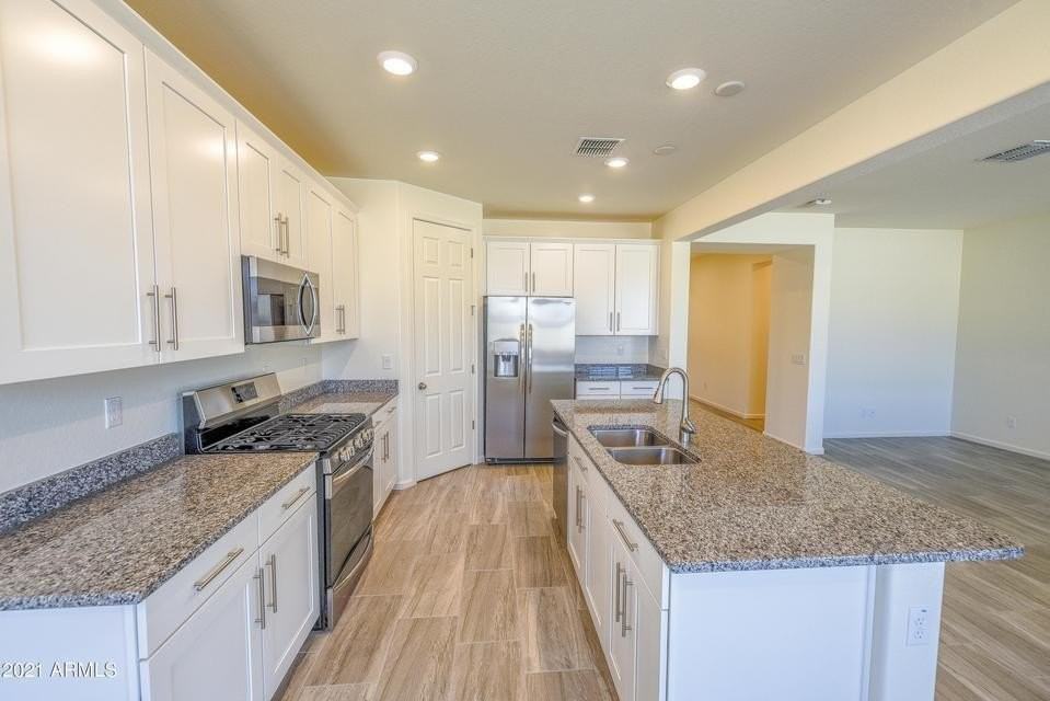 24092 N 165th Ln - Photo 2 of 6