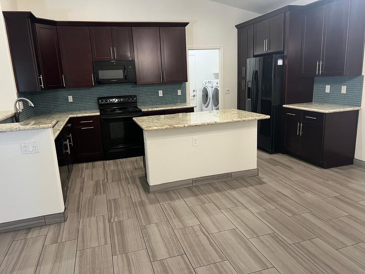 1136 E San Tan Dr - Photo 6 of 29