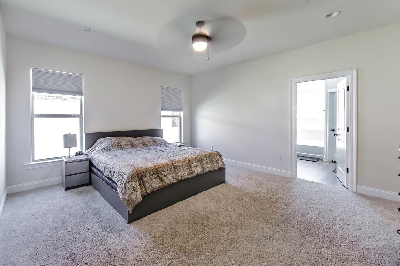 208 Marie Claire Dr - Photo 7 of 13