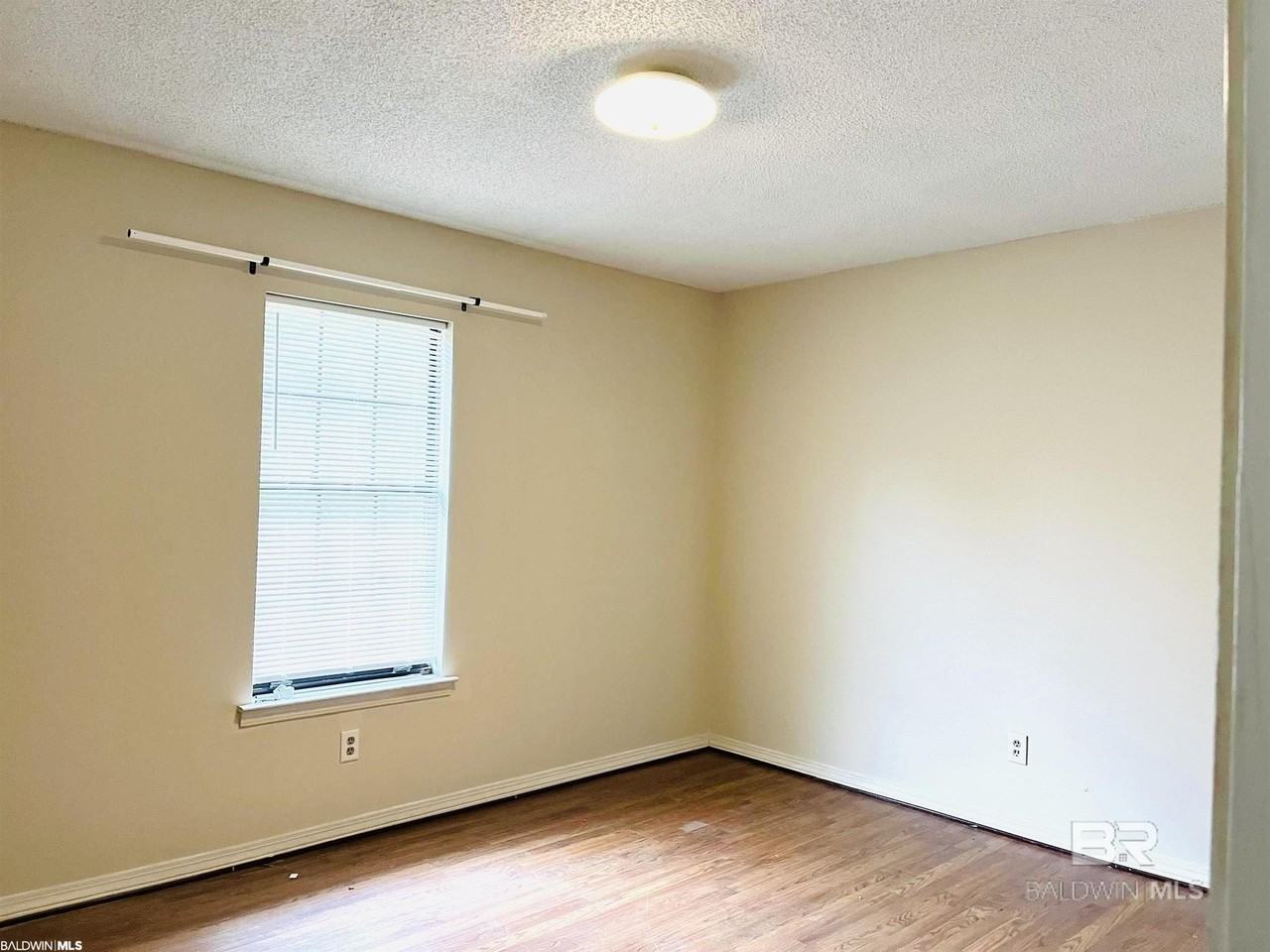 20901 Lawrence Rd #1 - Photo 4 of 9