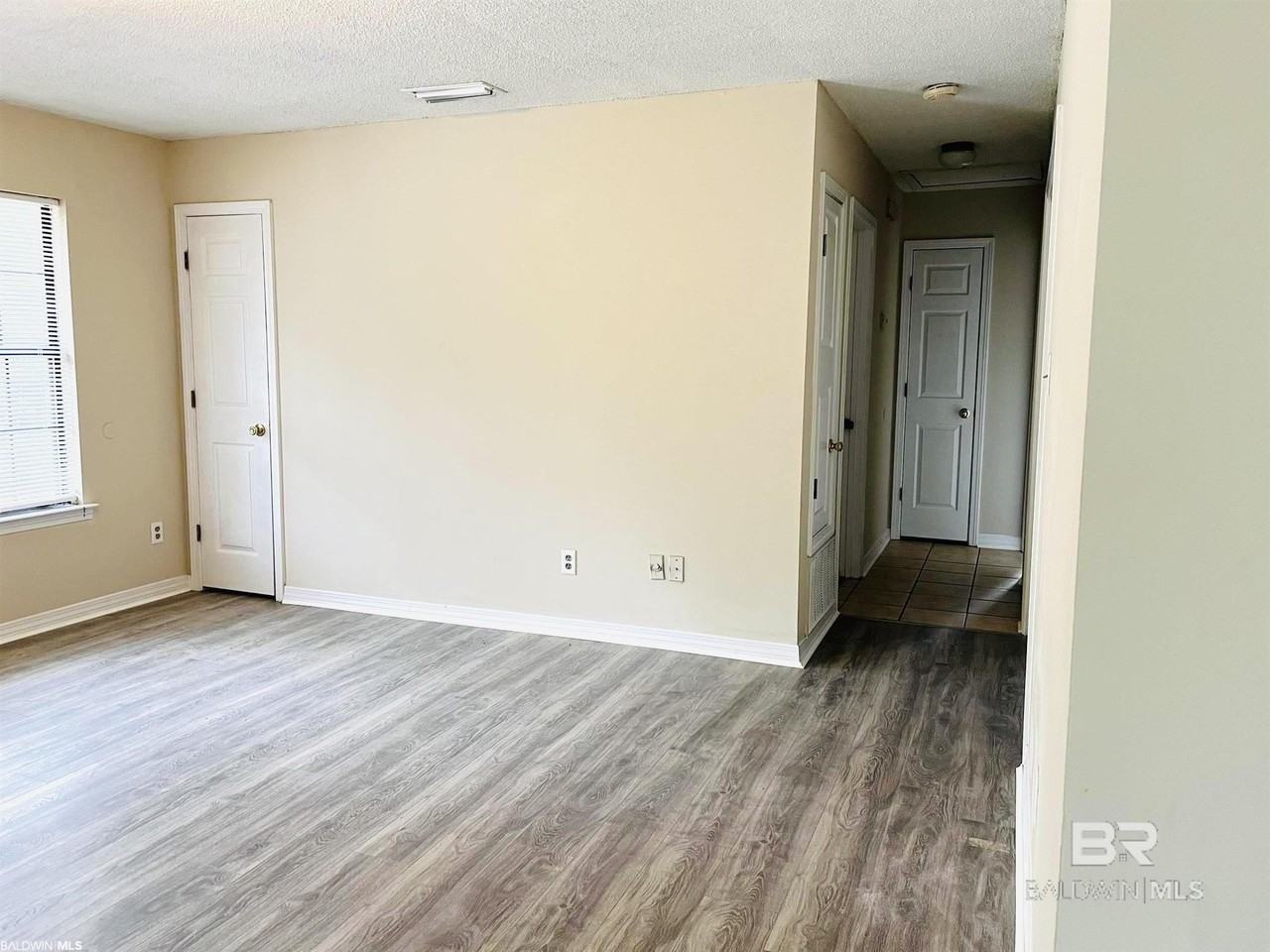 20901 Lawrence Rd #1 - Photo 5 of 9