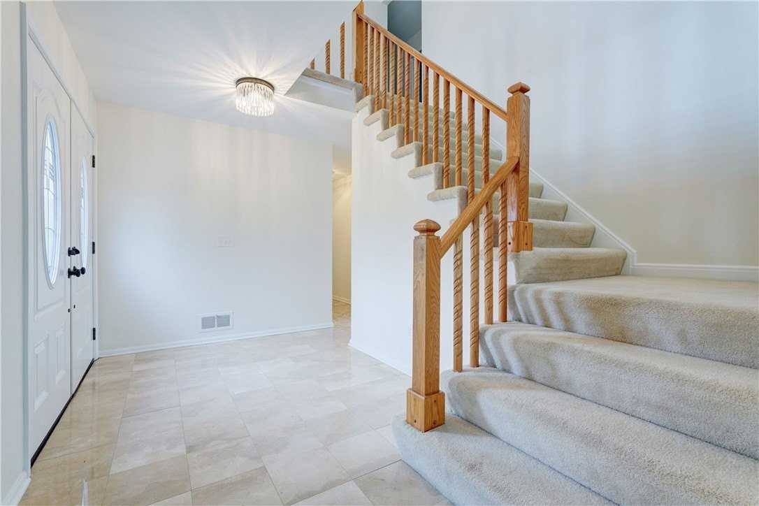 399 French Rd - Photo 6 of 50