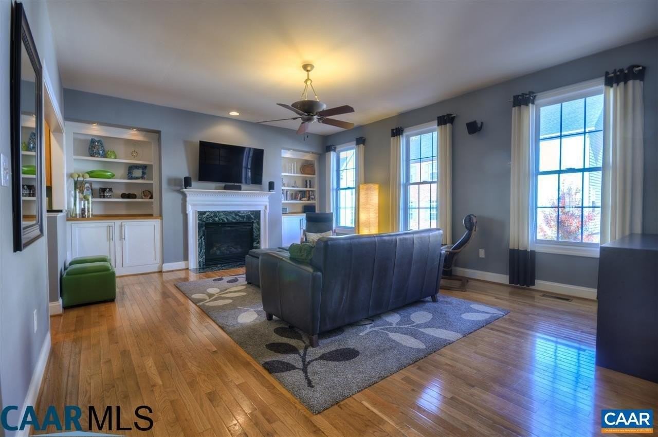 164 Brookwood Dr - Photo 5 of 50