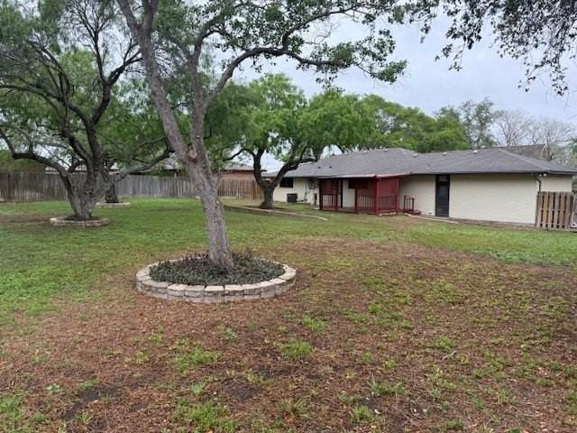 14417 Fairway Dr - Photo 5 of 22