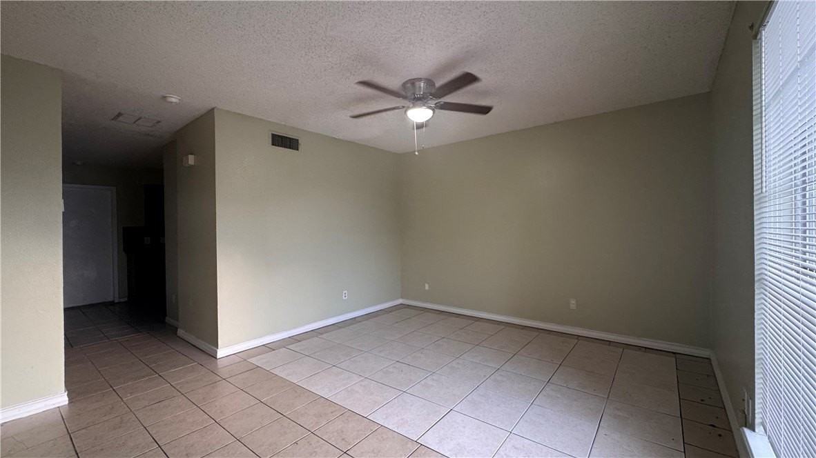 7225 Owen Ct #C - Photo 3 of 17