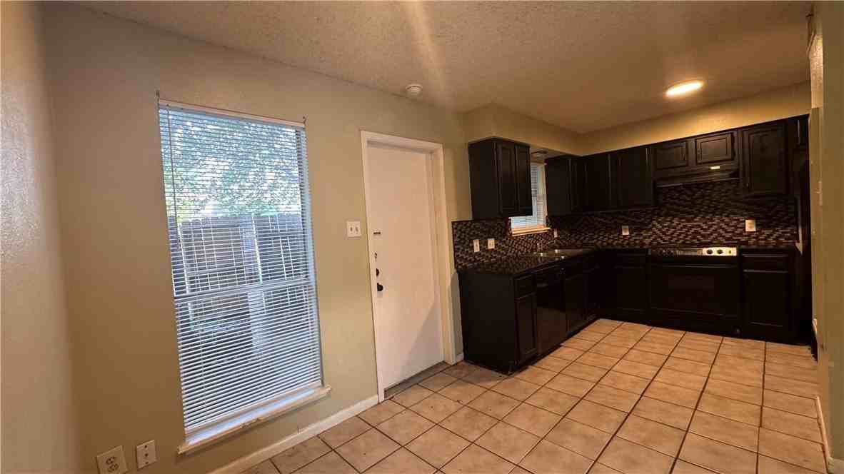 7225 Owen Ct #C - Photo 7 of 17