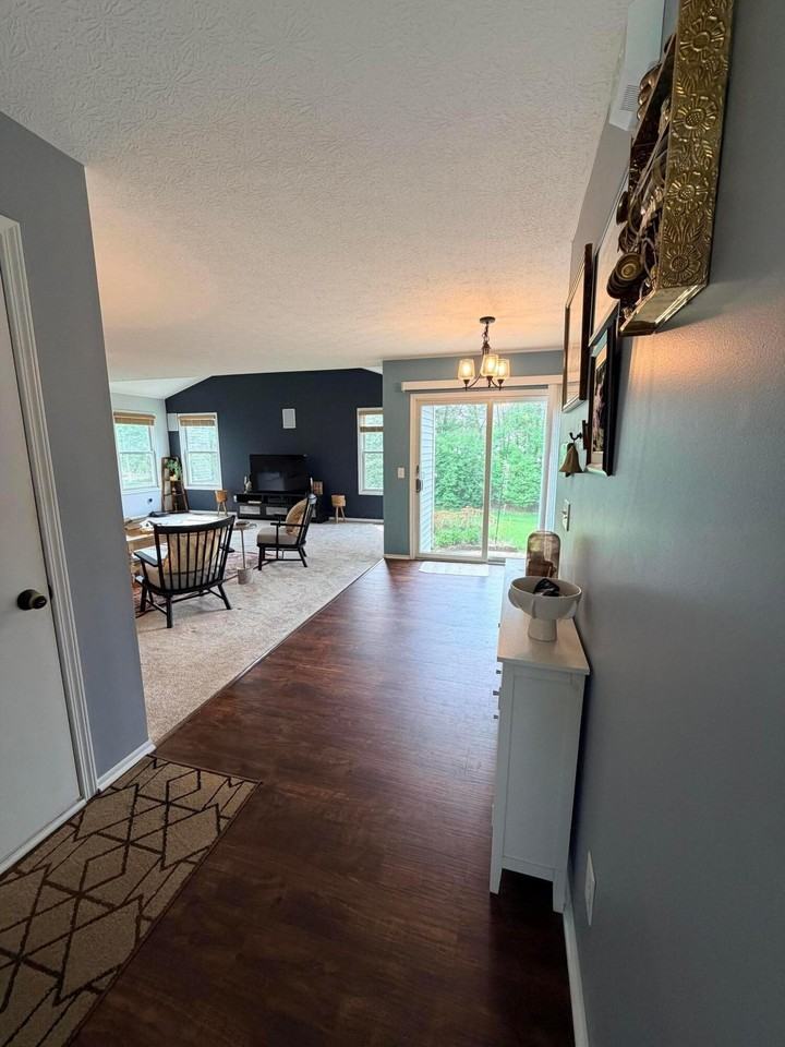 5205 Wabash River St - Photo 7 of 50