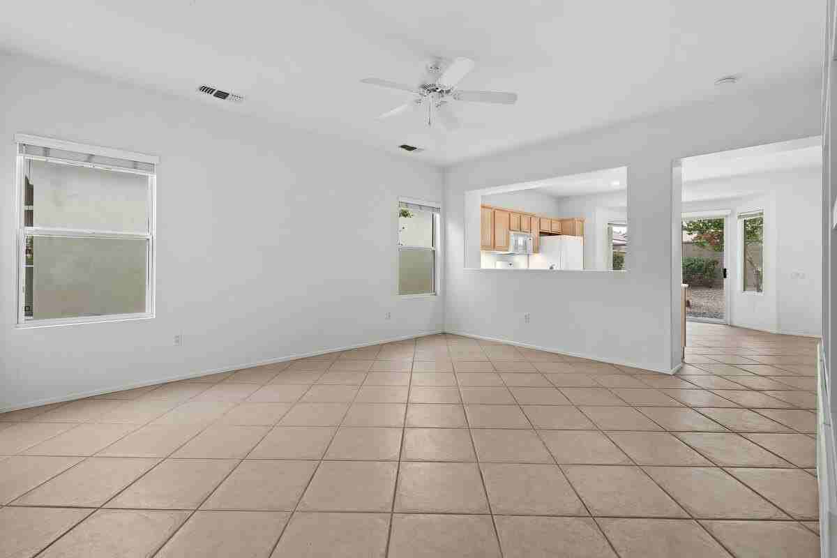 78472 Glastonbury Way - Photo 6 of 28