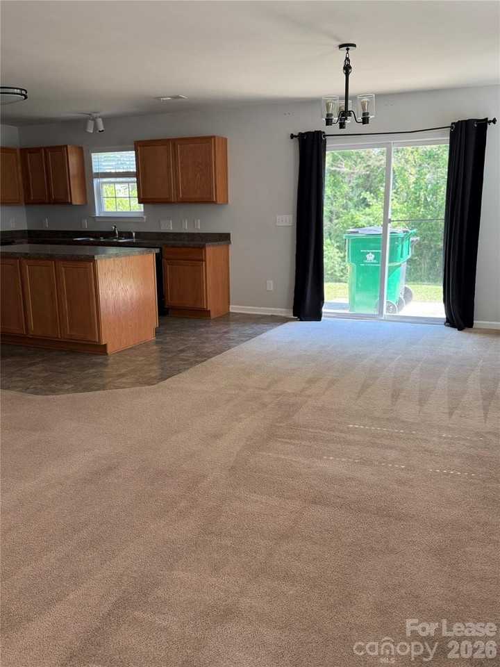 3329 Nevin Brook Rd - Photo 6 of 13