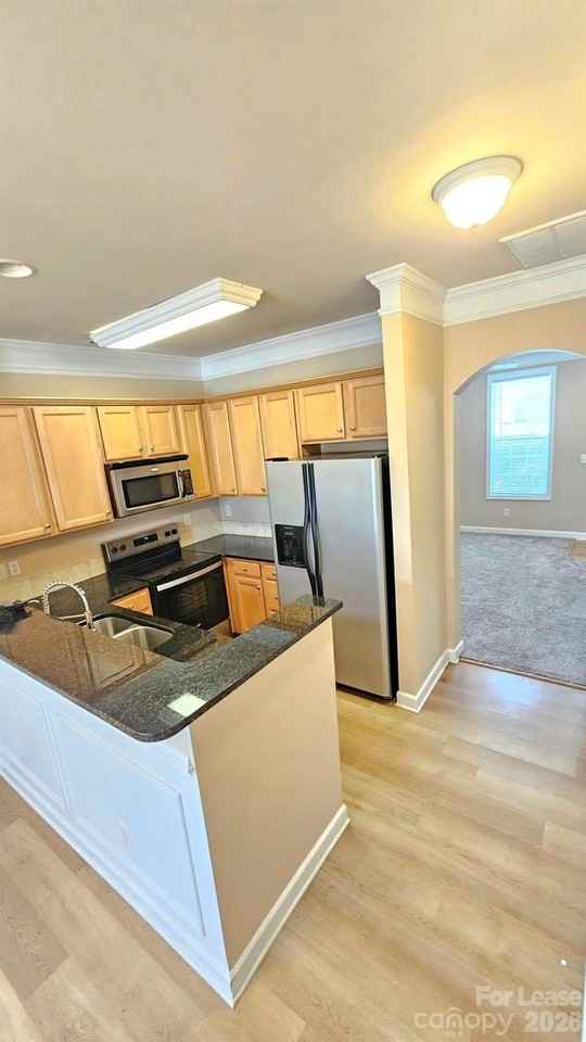 1067 Writers Way - Photo 4 of 12