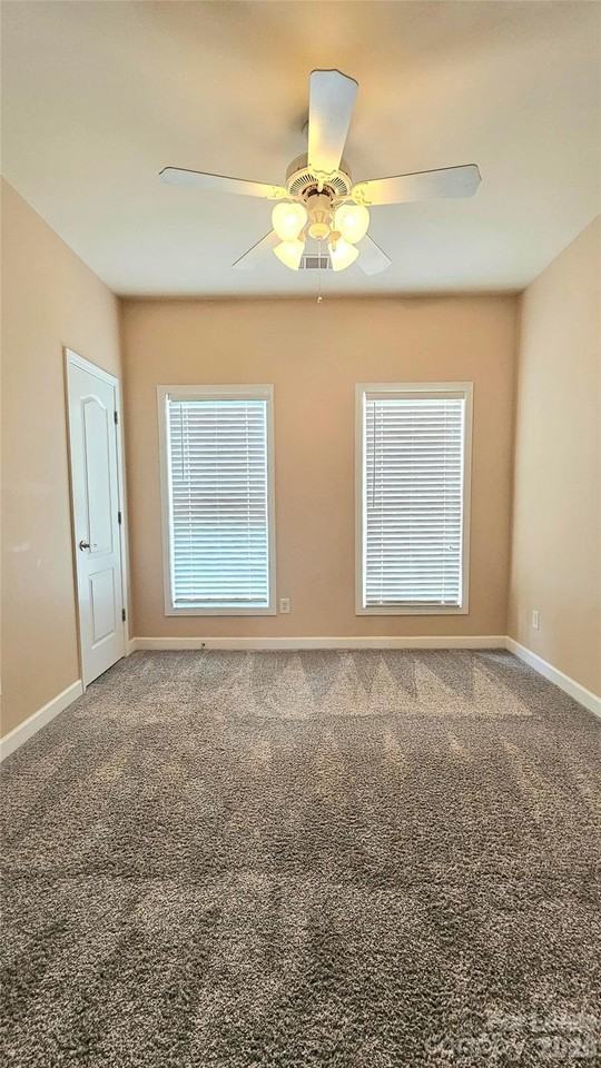 1067 Writers Way - Photo 6 of 12