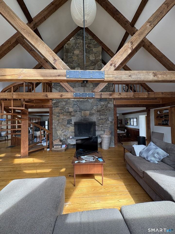 40 Looking Glass Hill Rd - Photo 6 of 39