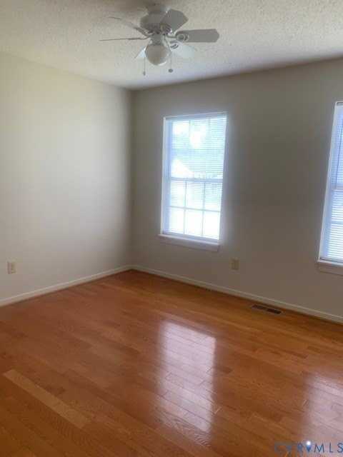 4100 Montclair Rd - Photo 4 of 8