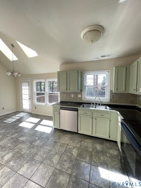 2508 Sutton Pl - Photo 7 of 17